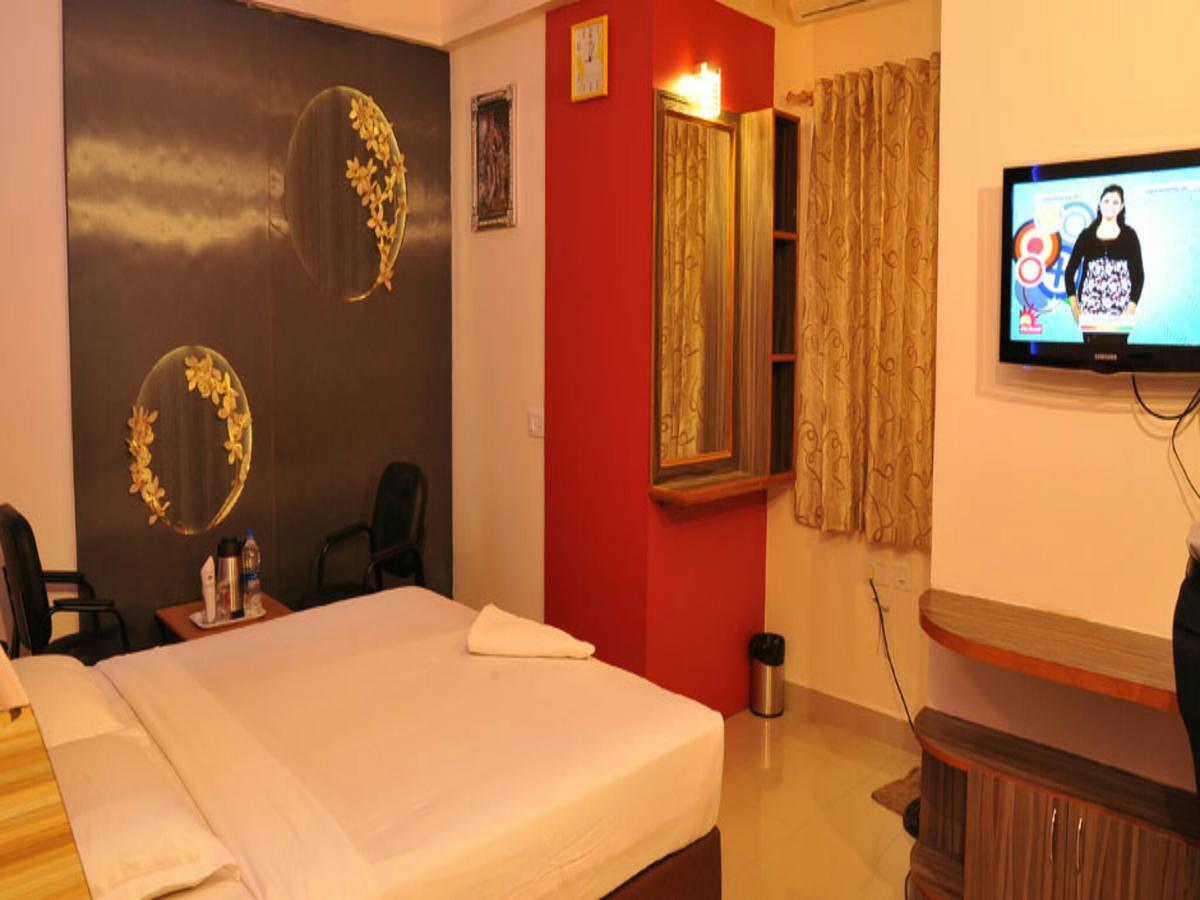 Hotel J Maariot Erode Extérieur photo