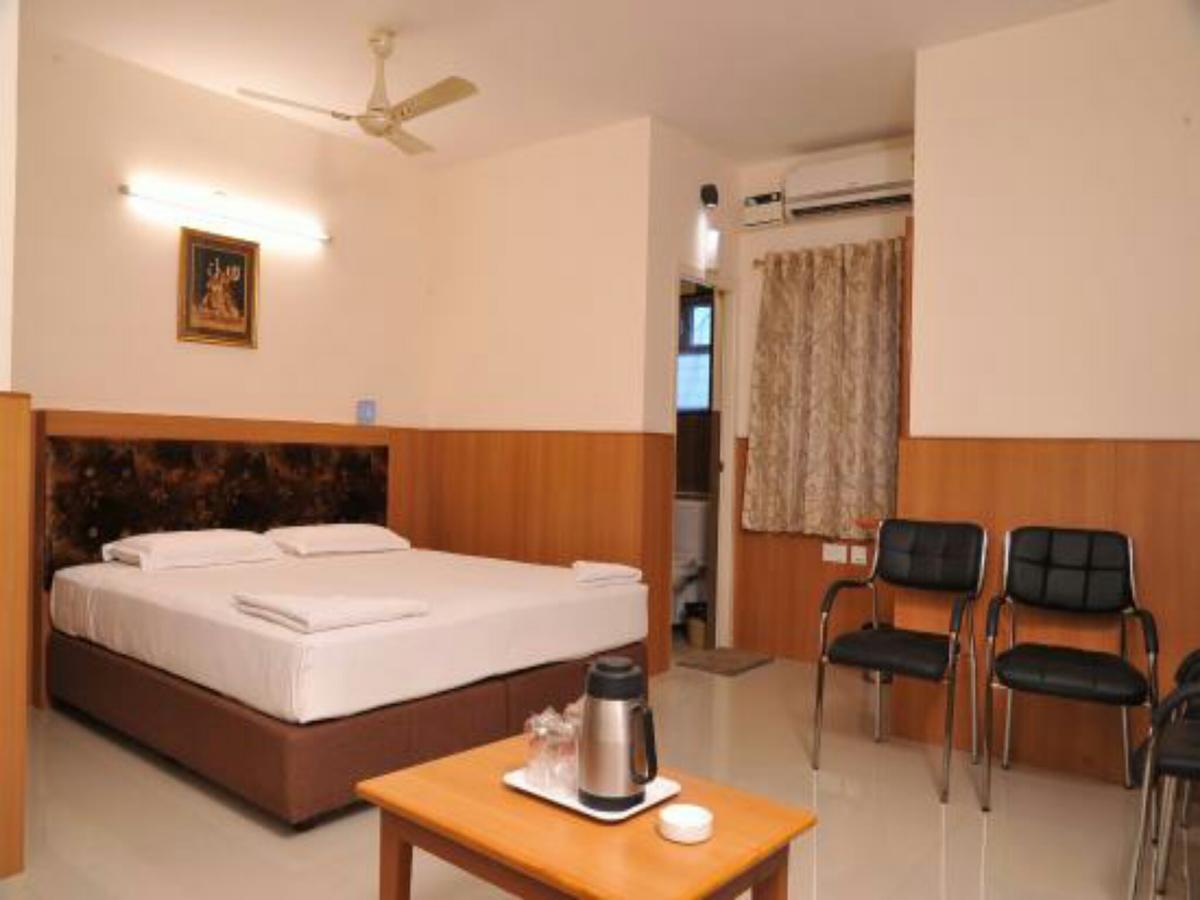 Hotel J Maariot Erode Extérieur photo